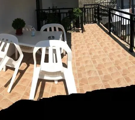 Savvas House 3* Νέος Μαρμαράς